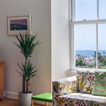 Manacles - Spacious Flat Near Beach With Sea Views & Parking ฟาลมัธ ภายนอก รูปภาพ